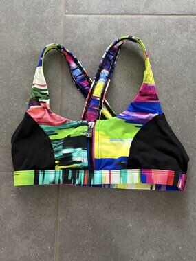 Sports Bra with Zipper